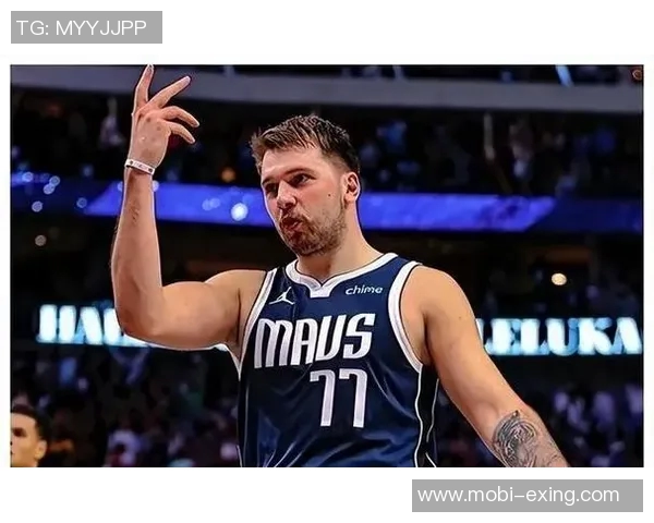 东契奇首节表现轻松自如7投4中斩获13分2板3助1断1帽展现全能实力